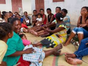 Mothers Exchanging Vital Knowledge