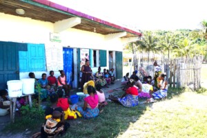 Mother and Child Health session at CSB Ambinanibe