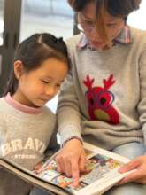 Using picture books to discuss various topics