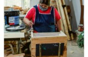 Empower women trough a charpentry workshop
