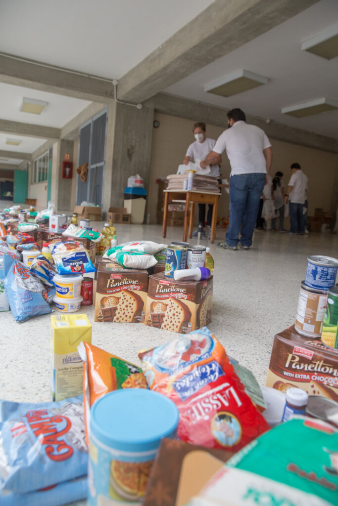 Help poor Venezuelans with food and education