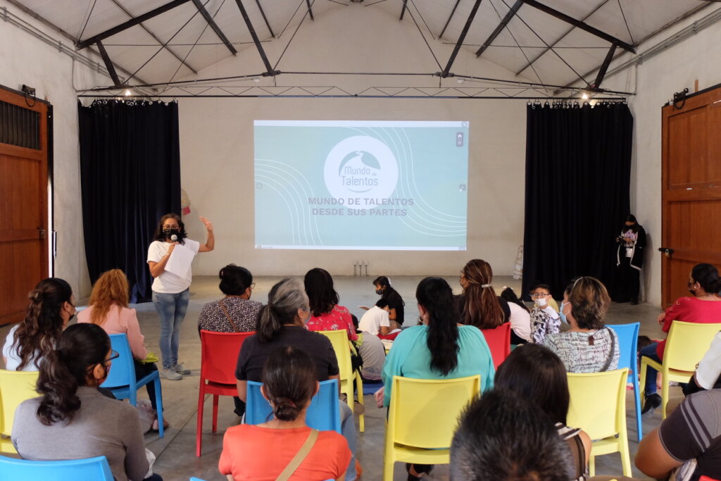 Vocational guidance for children in Oaxaca City