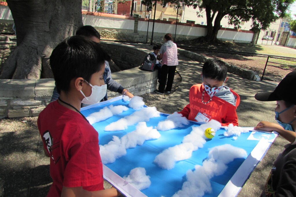Vocational guidance for children in Oaxaca City