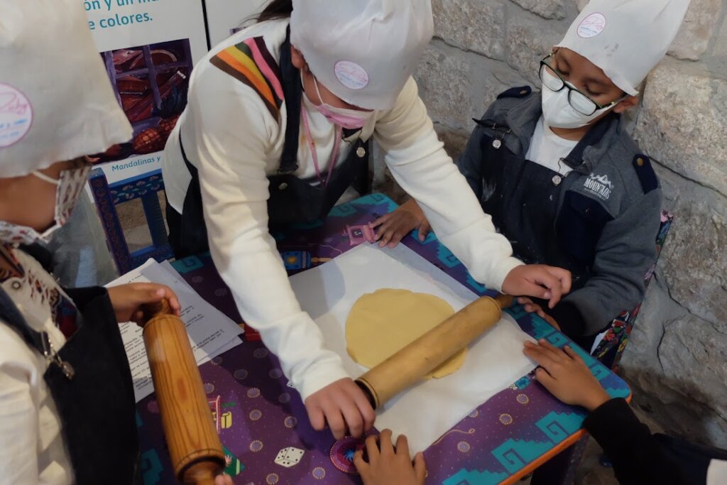 Vocational guidance for children in Oaxaca City