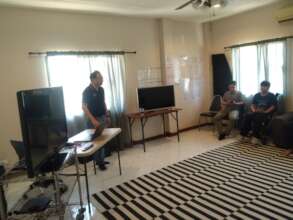 Director Prompt doing staff training