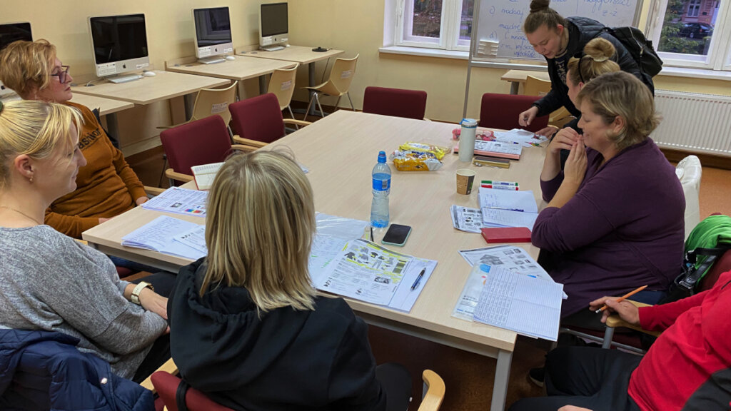 Help refugees live with dignity in a new place