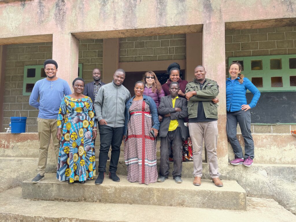 Support Women's WONDER Hubs in Tanzania