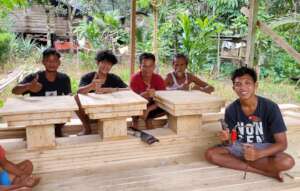 Making Beehives in Tangkit