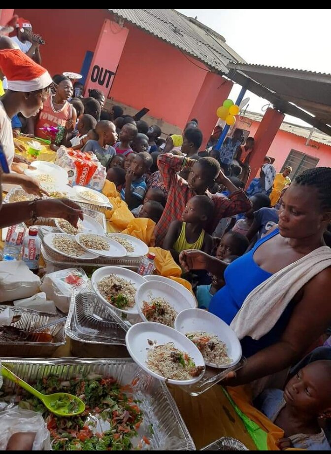 christmas meals for 700 needy children in ghana