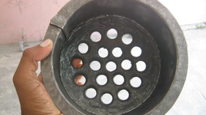 Removabale charcoal bucket