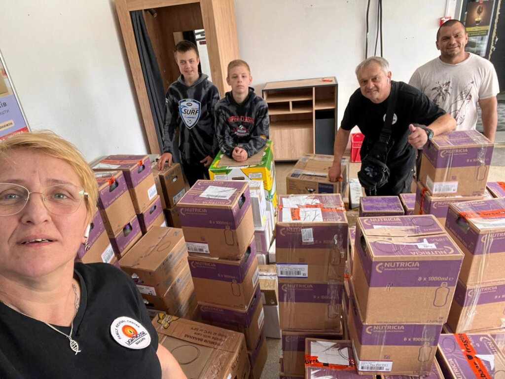 Special food brings comfort to children in crisis