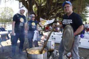Chefs prepare traditional sancocho in Colombia