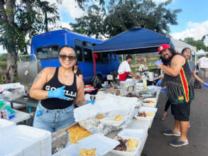 A local food truck serves hot meals on Oahu