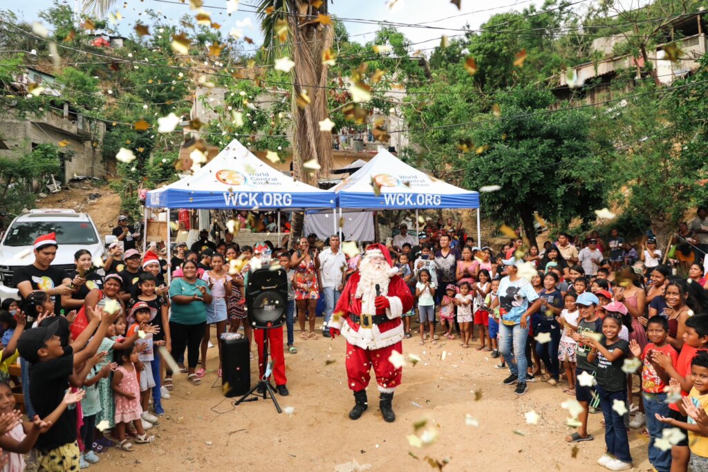 WCK Christmas parties for holiday cheer in Mexico