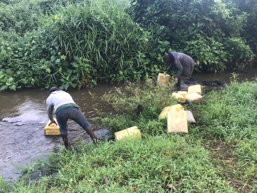 Give Clean Water to 500 children in Uganda!