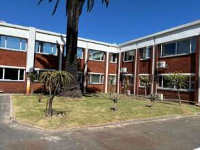 TSIBA Ndabeni - Front Entrance Garden