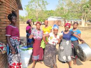 Community volunteers ready to prepares meals