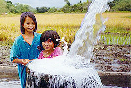 Build minidams for 100 poor farmers in Philippines