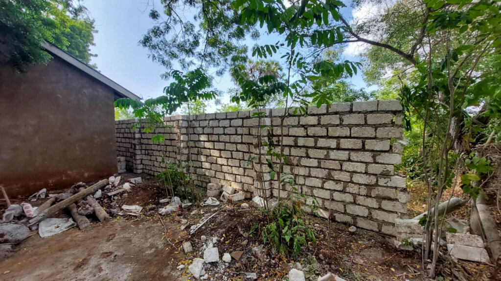 Wall construction
