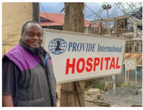 Help build a maternity hospital in Nairobi's slum