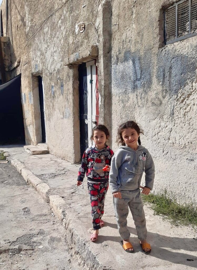 Send a Child in Aleppo to School for a Year