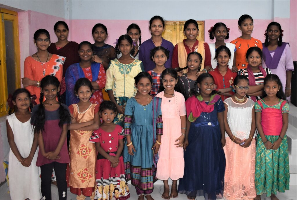 Support Learning centres for slum Children- India