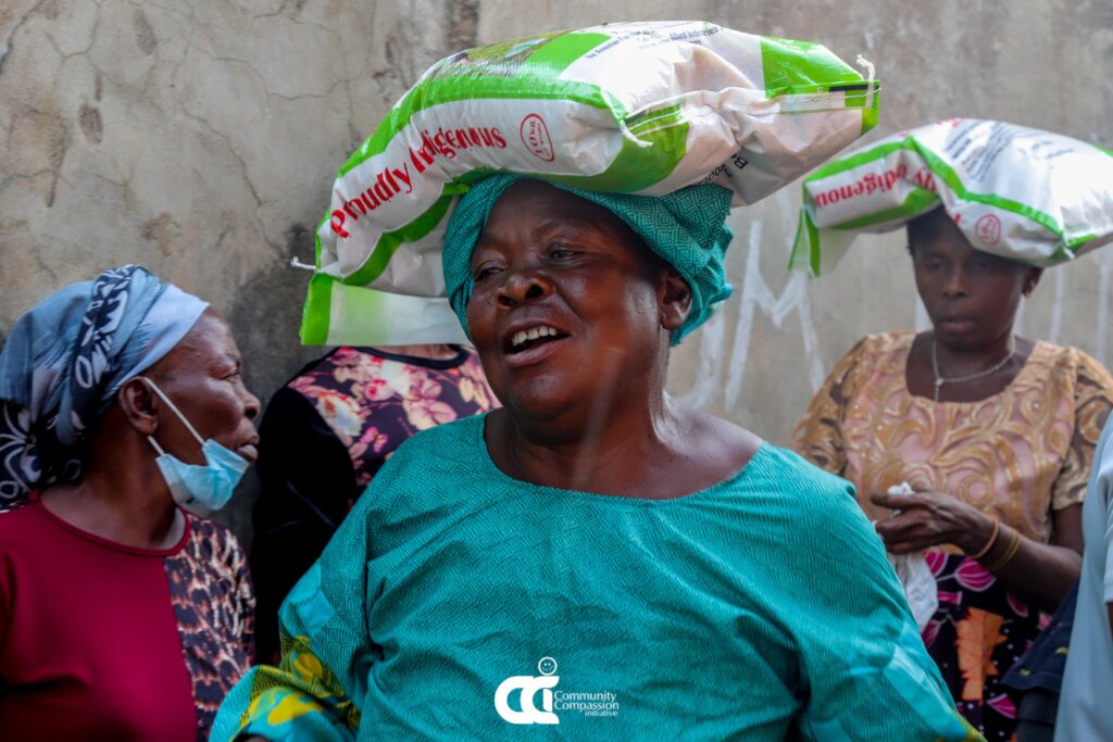 Christmas for 200 families in a Lagos slum