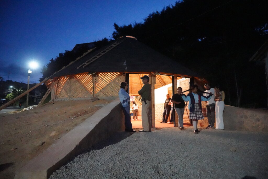 The Future's Library: 40 SOLELabs around Colombia