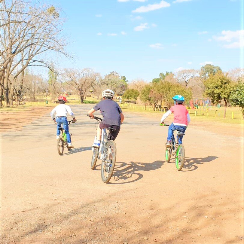 Fighting Childhood Scoliosis With Monkey Bars