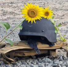 Helmet honoring Ukranian soldier