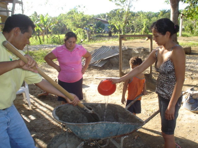 Safer water&cooking for 20 honduran rural families