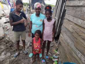 Woman head of household and her kids