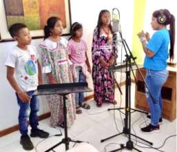 "To The Bone" choir's rehearsal