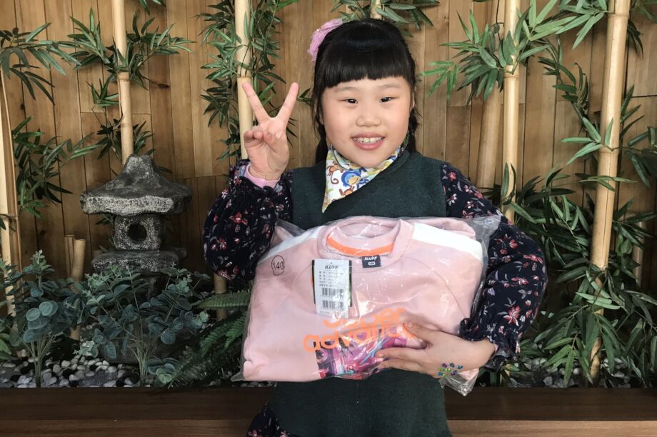 [KKOOM] Christmas Gifts for 167 Korean Children