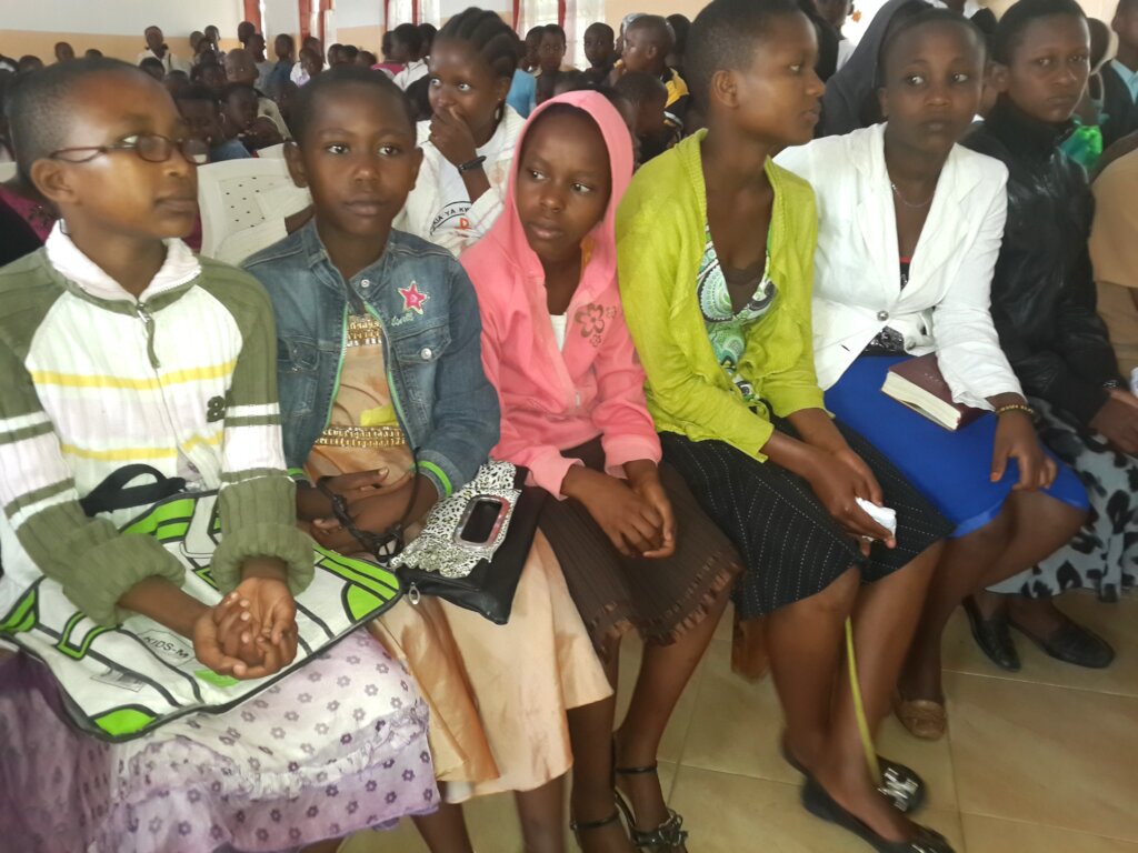 PROTECT THE KIDS FROM TRAFFICKERS