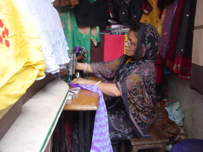 Runa Das Sewing