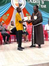 Congratulations and a certificate to the winner M