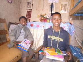 school supplies kit distribution