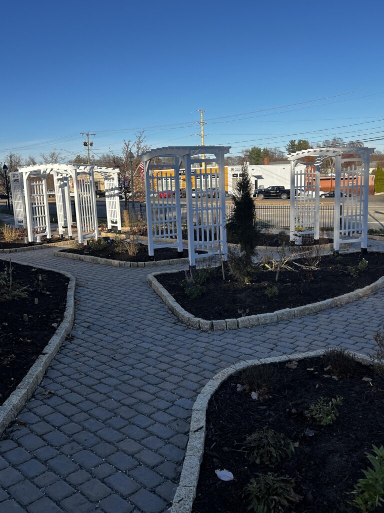 Town of Wethersfield Rose Garden