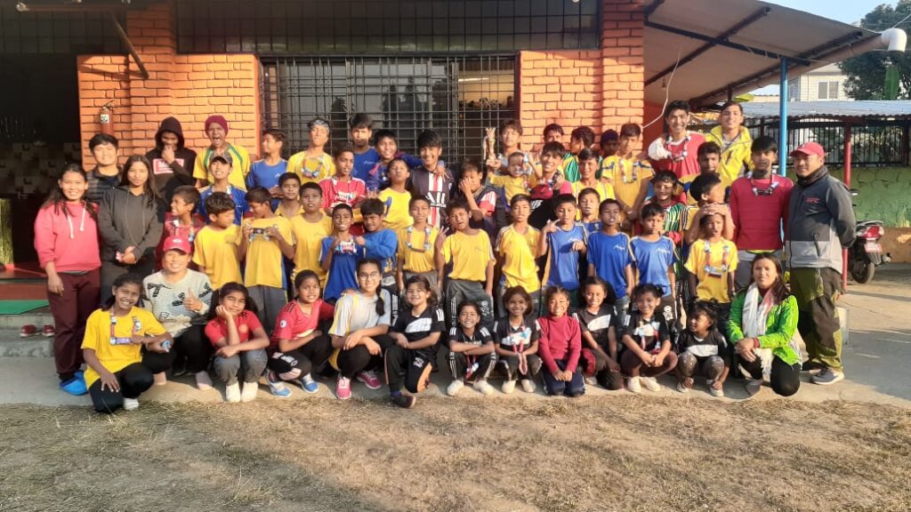 Christmas Gifts for 400 Impoverished Children