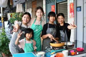 Creative education and cooking with kids