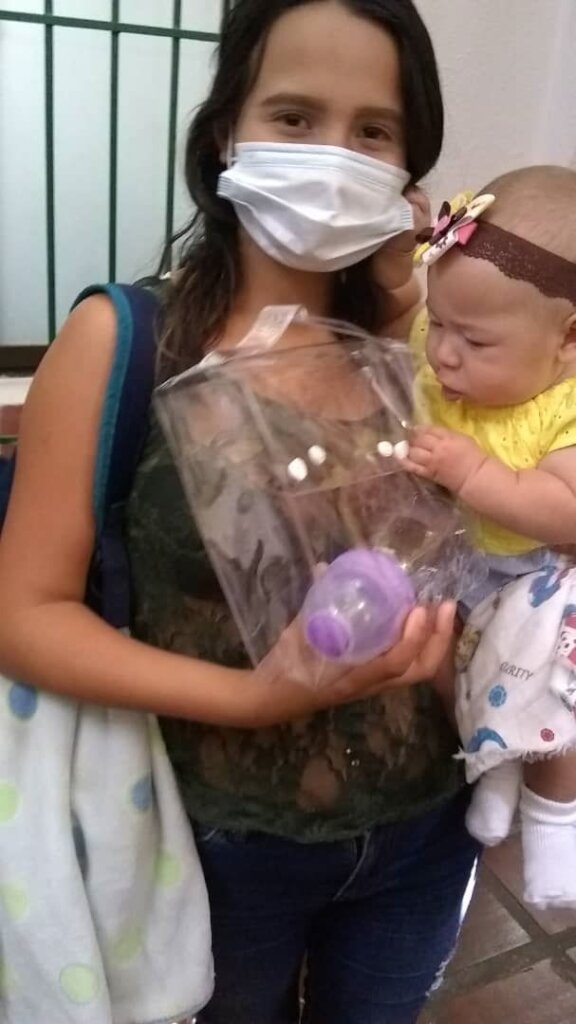 Comprehensive care for young pregnant teenagers