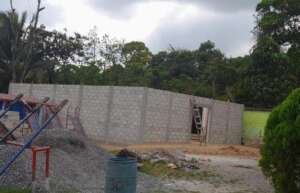 Perimetral wall