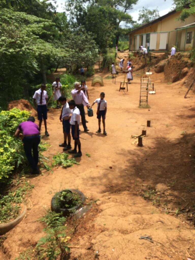 Support an underprivileged school in Sri Lanka