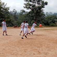 Support an underprivileged school in Sri Lanka