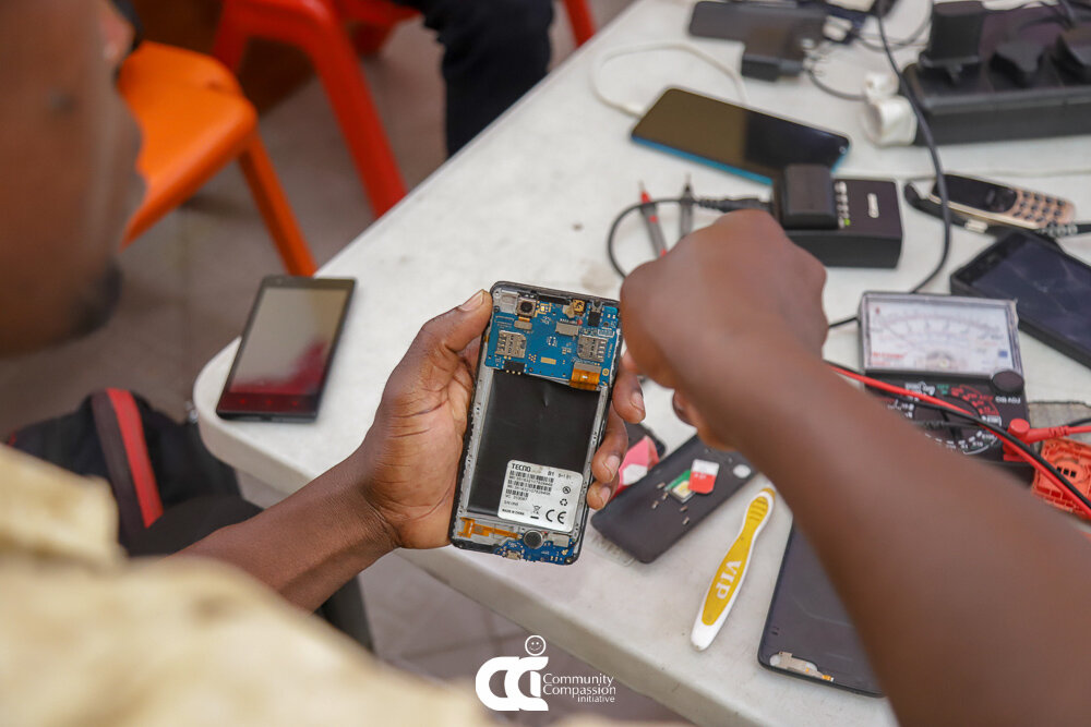 Educate Children & Empower Youths in a Lagos Slum