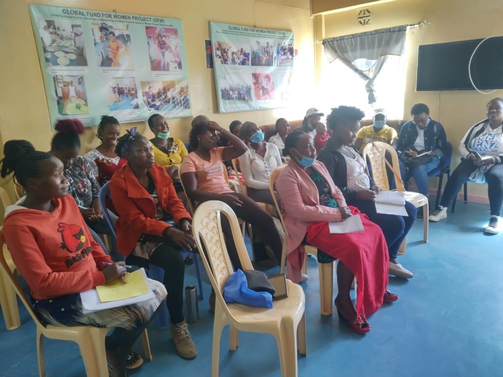 Community Women volunteer counsellors in training