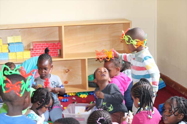 Support create child-friendly centres