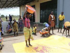 Post-harvest training after bean harvesting.