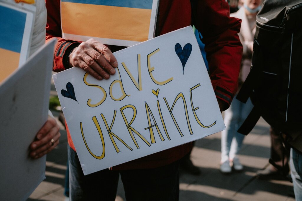 Help Ukrainians with electricity generators